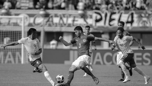 Gabriel Jesus em jogo da seleção brasileira
