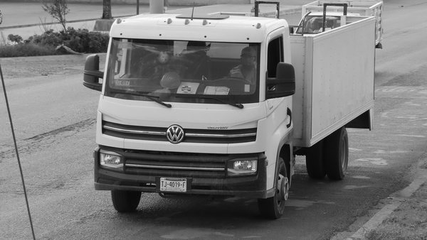 Caminhão Volkswagen Delivery