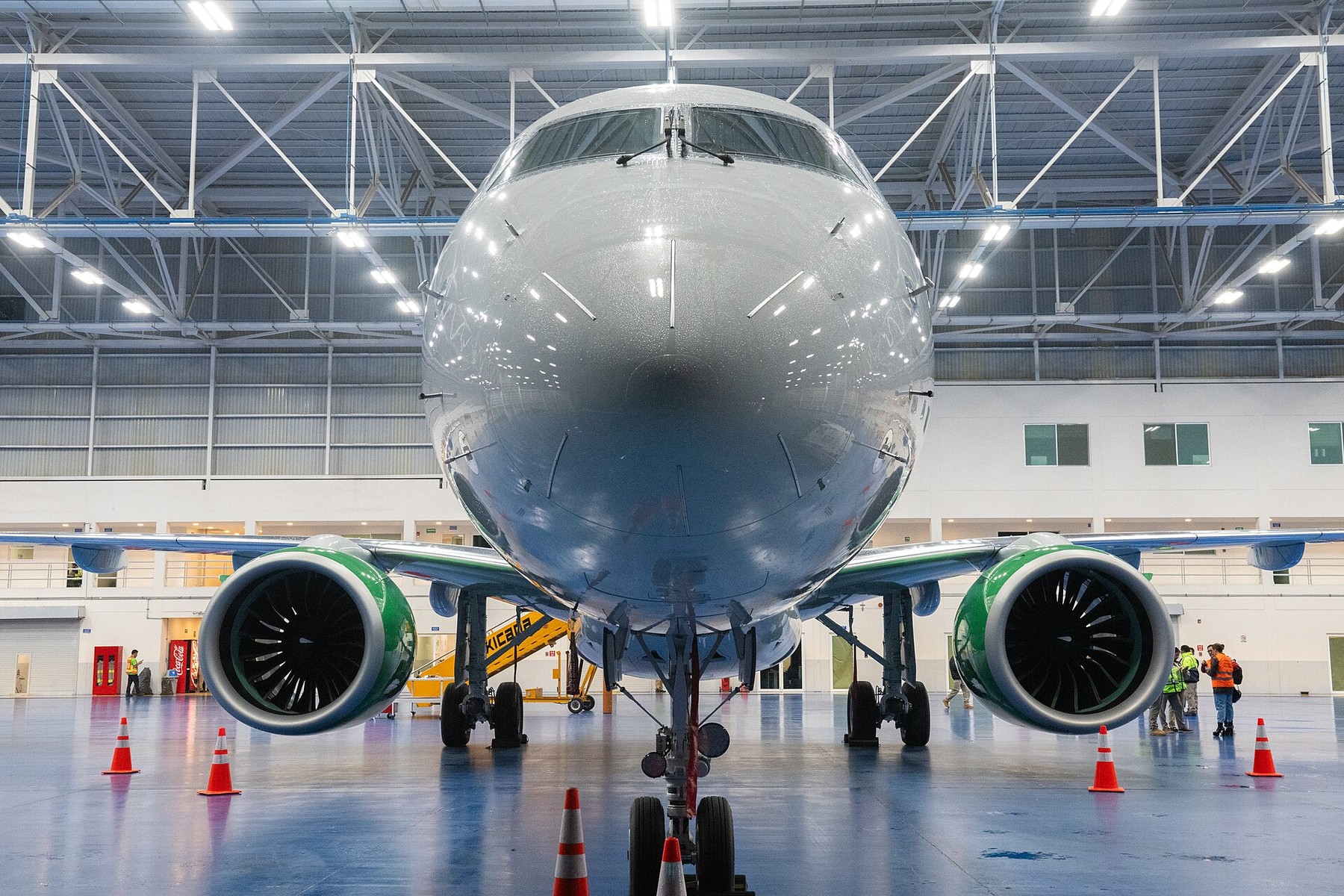 Capa do artigo ANA, maior companhia aérea do Japão, compra mais oito E190-E2 e eleva a 23 o pedido fir…