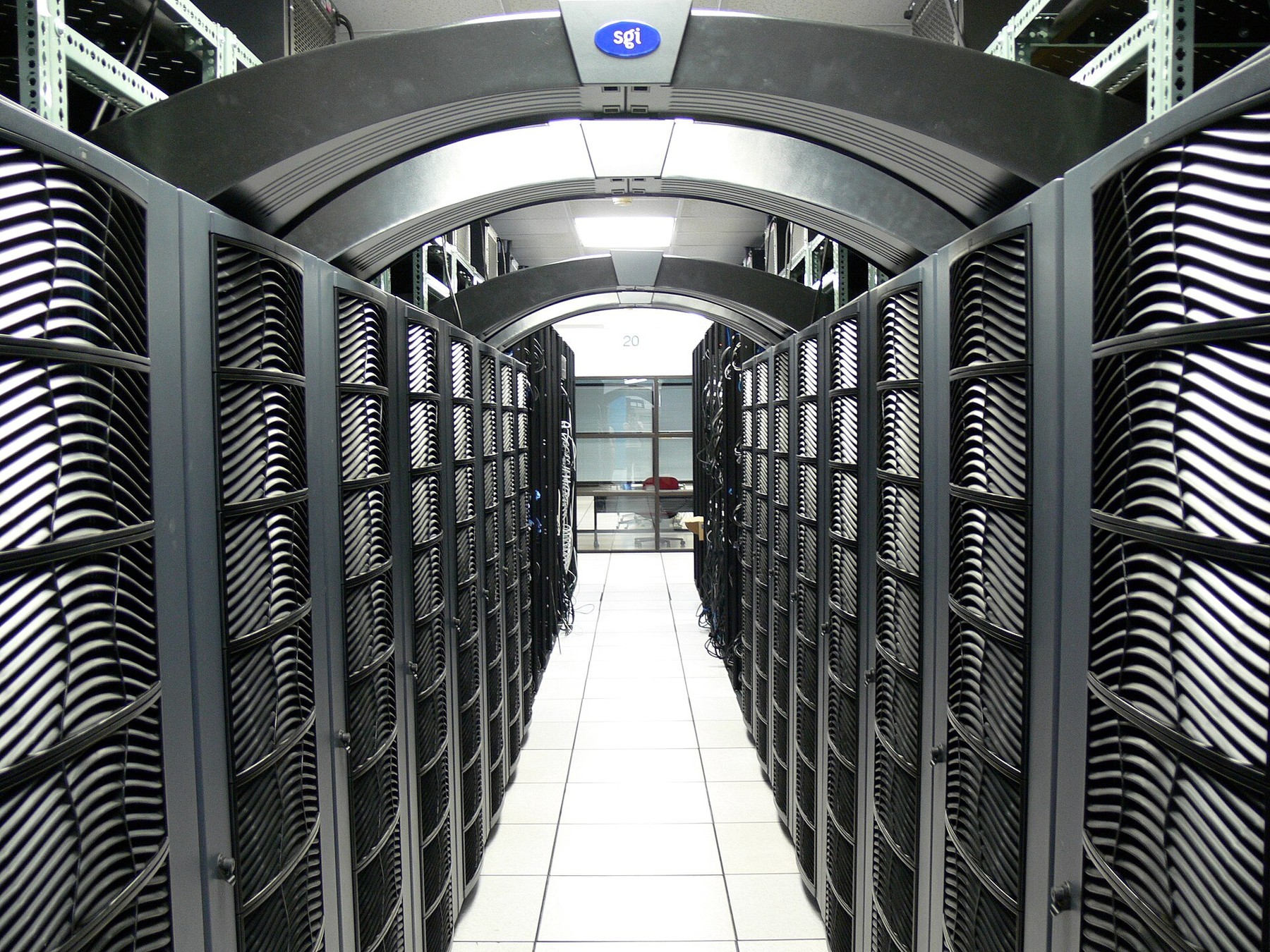 Capa do artigo Congresso aprova incentivo de R$ 5 bilhões a data centers com jabuti fiscal