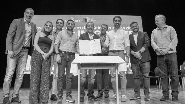 Capa do artigo Quem é Mauricio Quadrado, dono da Trustee e ex-sócio do Banco Master