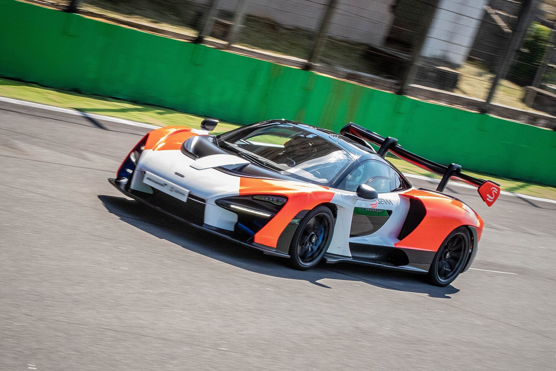 Capa do artigo Festival Interlagos 2026 reúne 485 mil visitantes, 81 novidades e 31,5 mil test-drives