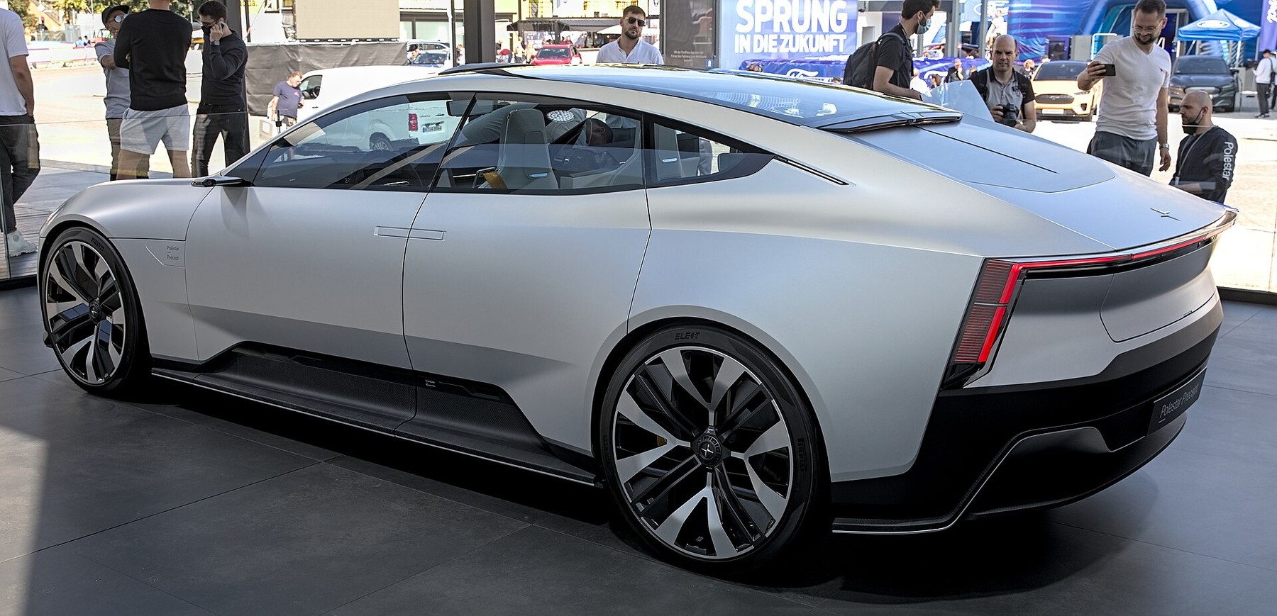 Capa do artigo Novo Polestar 4 SUV 2027 é revelado com jeito de perua — mas a marca insiste em chamá-l…